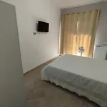 Mira *