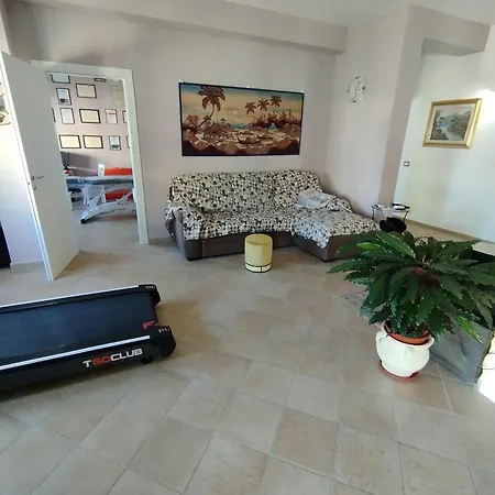 Apartament Mira