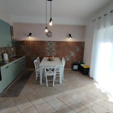 דירה Mira פראייה א מארה