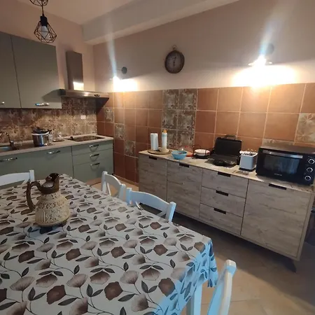 Mira פראייה א מארה