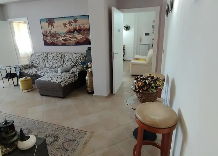 Mira פראייה א מארה