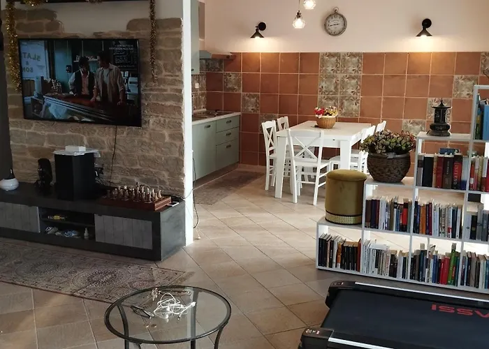 Mira Bed & Breakfast